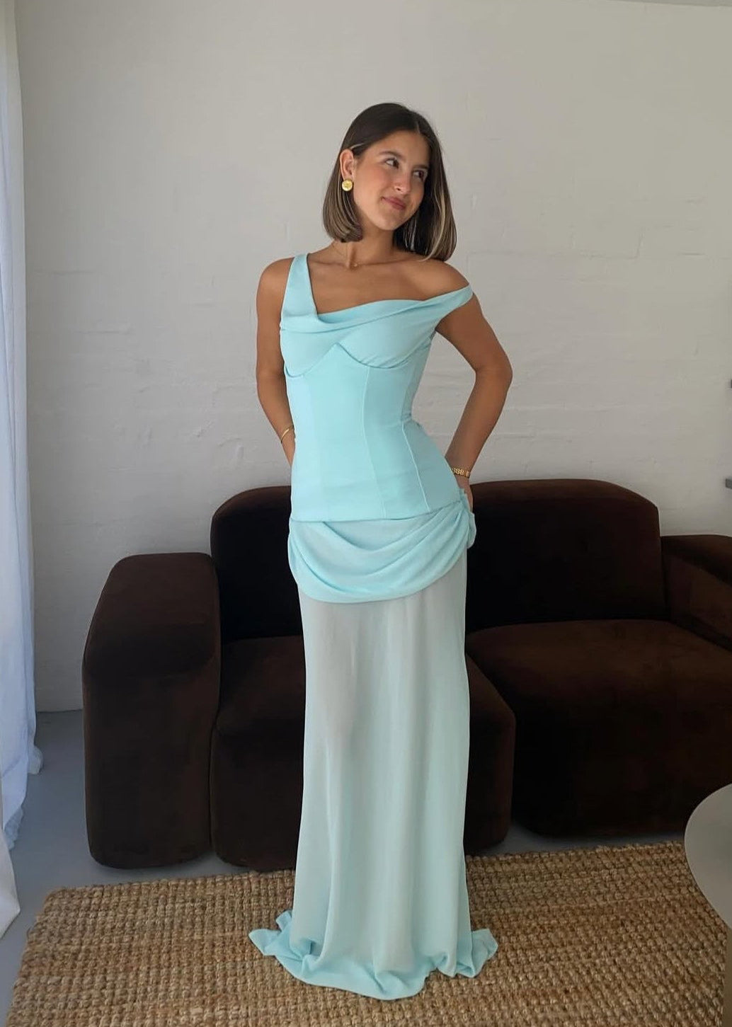 graduation dresses nz | Rent a graduation outfit color_nude
